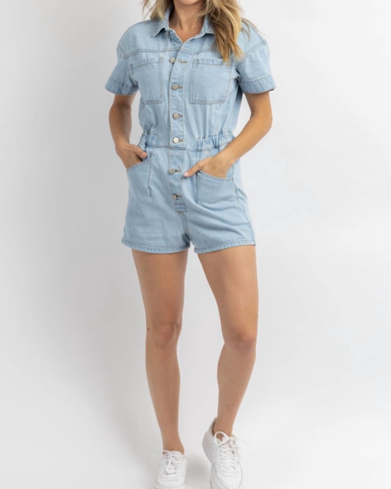 Front of a model wearing a size L Button Front Romper In Washed Jean in Washed Jean by day + moon. | dia_product_style_image_id:350481